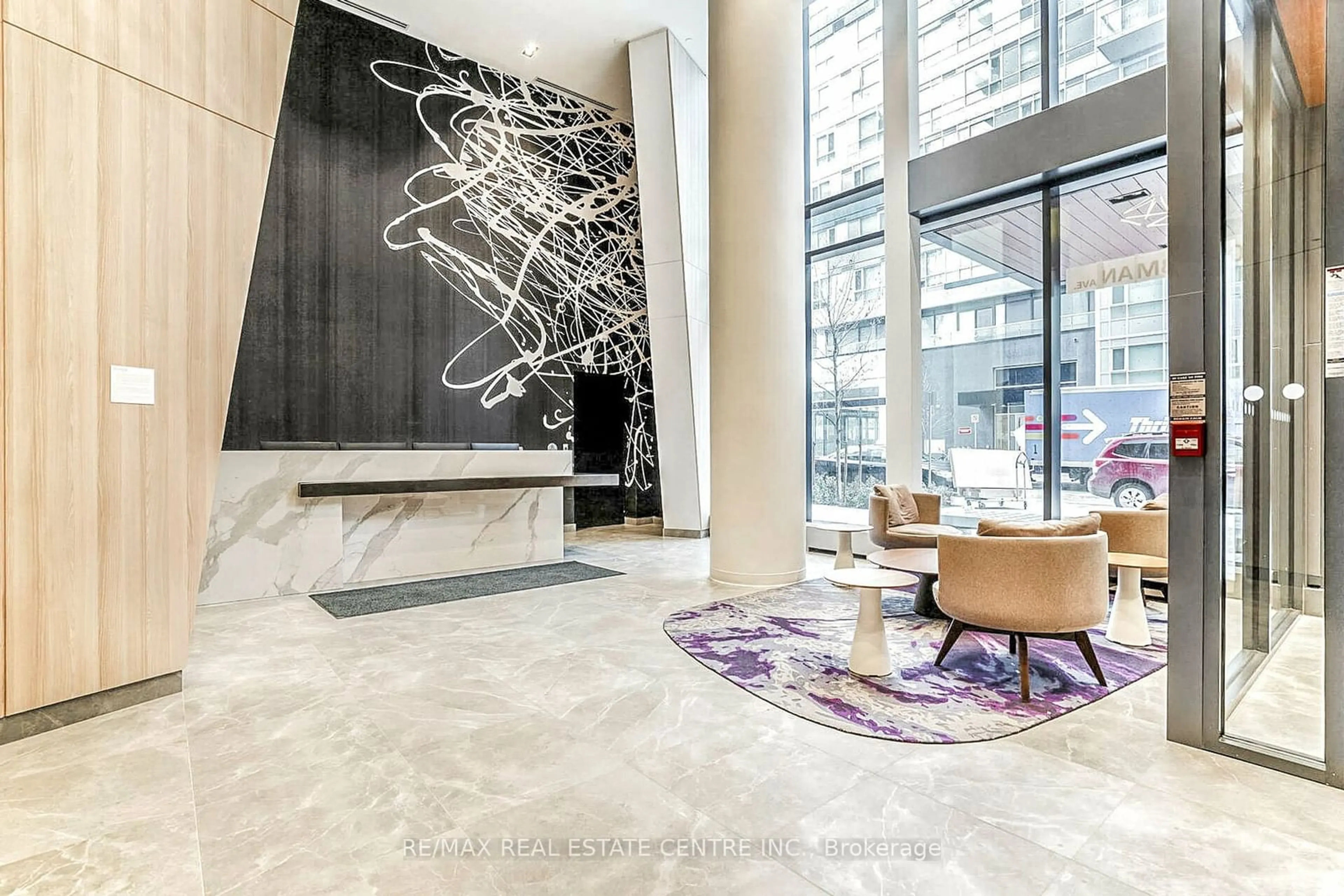 Indoor lobby, ceramic floors for 20 Tubman Ave #911, Toronto Ontario M5A 0M8