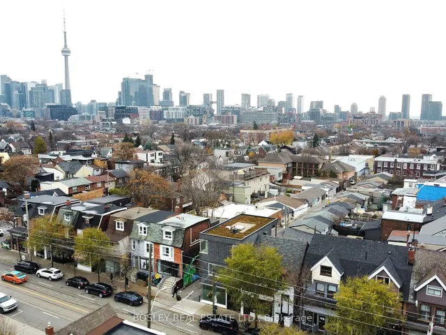 Additional property image - 899 Dundas St