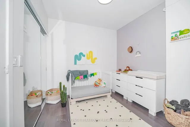 Additional property image - 501 St. Clair Ave Unit 301