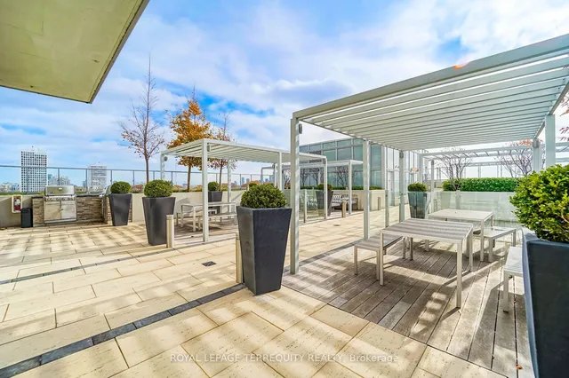 Additional property image - 501 St. Clair Ave Unit 301