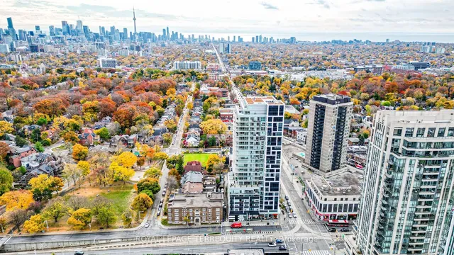 Additional property image - 501 St. Clair Ave Unit 301