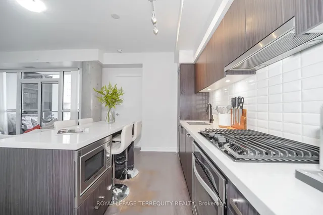 Additional property image - 501 St. Clair Ave Unit 301