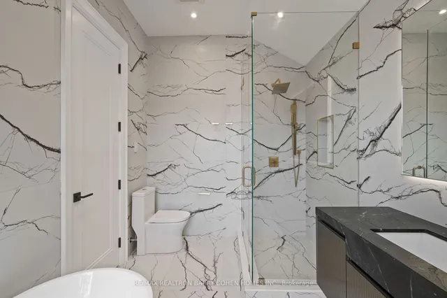 Additional property image - 44 Donegall Dr