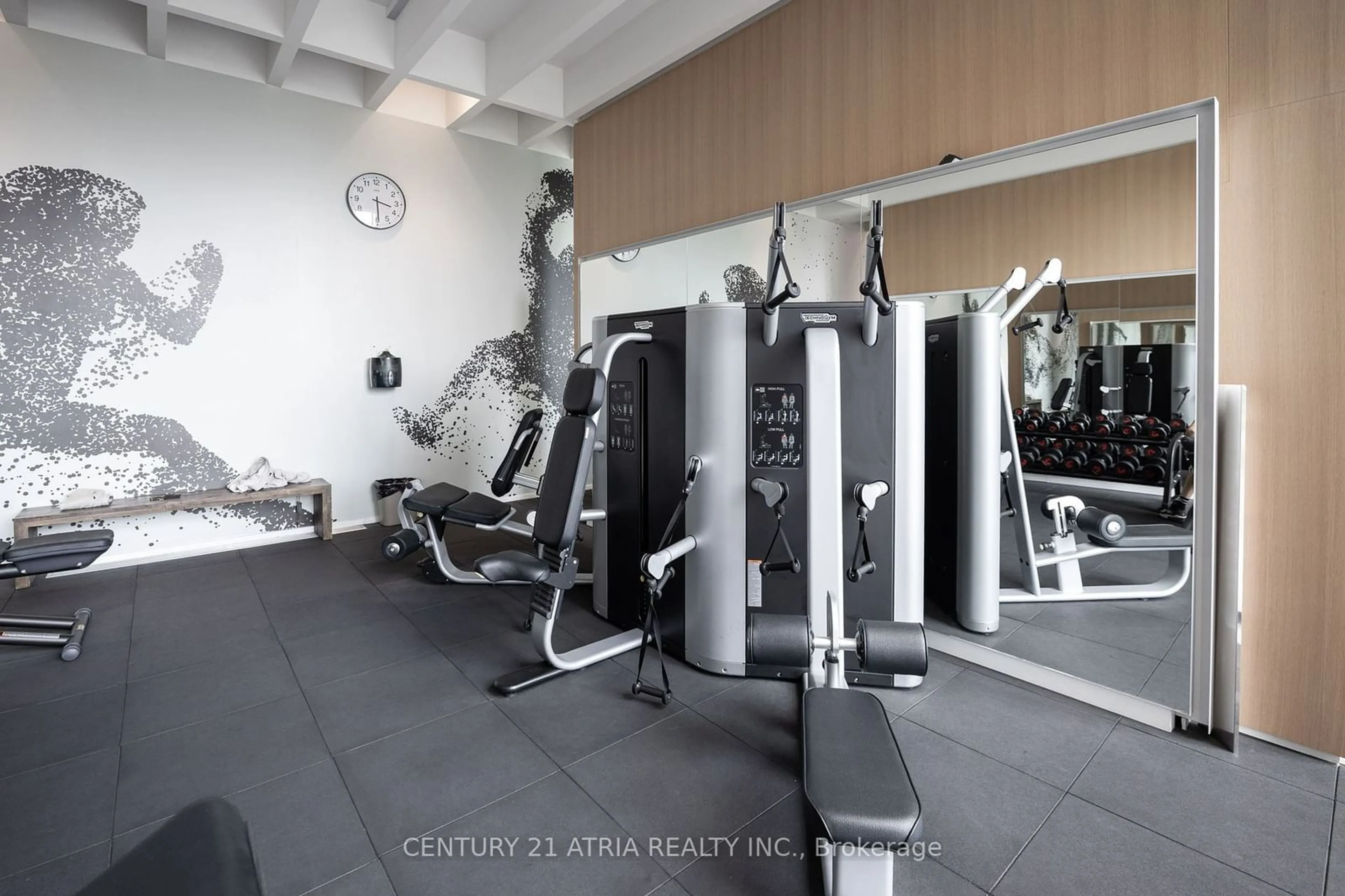 Gym or fitness room for 8 Hillsdale Ave #642, Toronto Ontario M4S 0B2