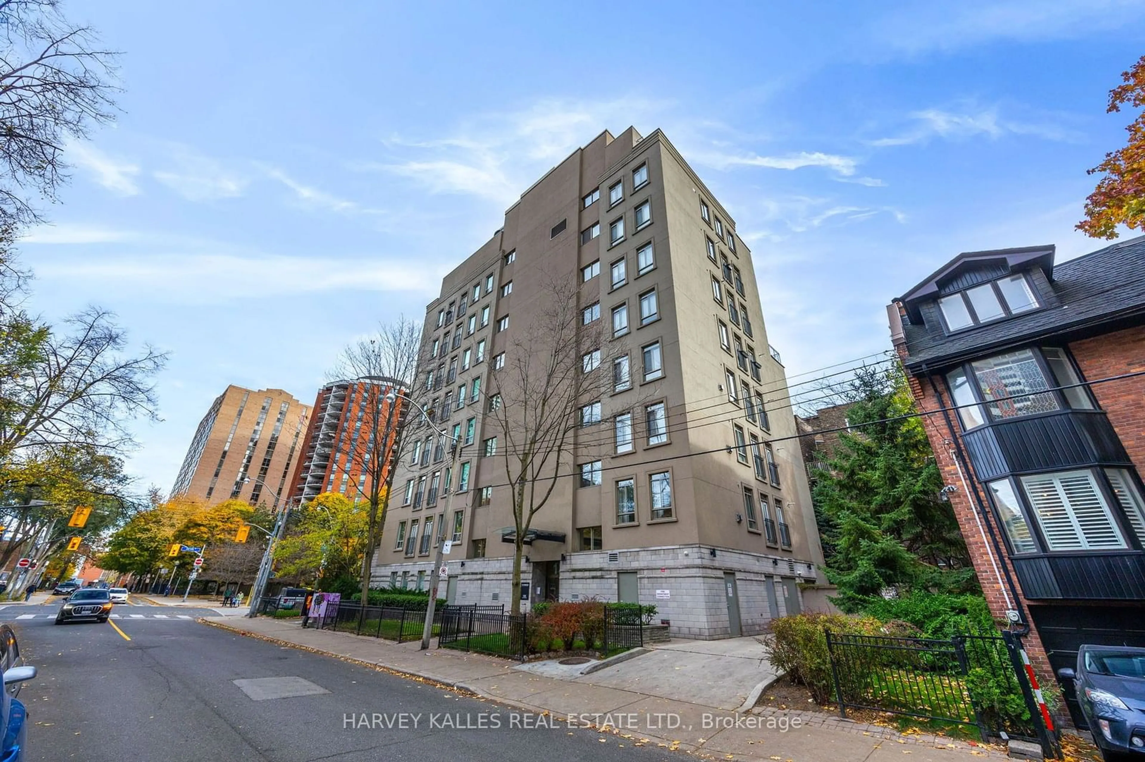 A pic from exterior of the house or condo, the front or back of building for 135 Maitland St #205, Toronto Ontario M4Y 1E5