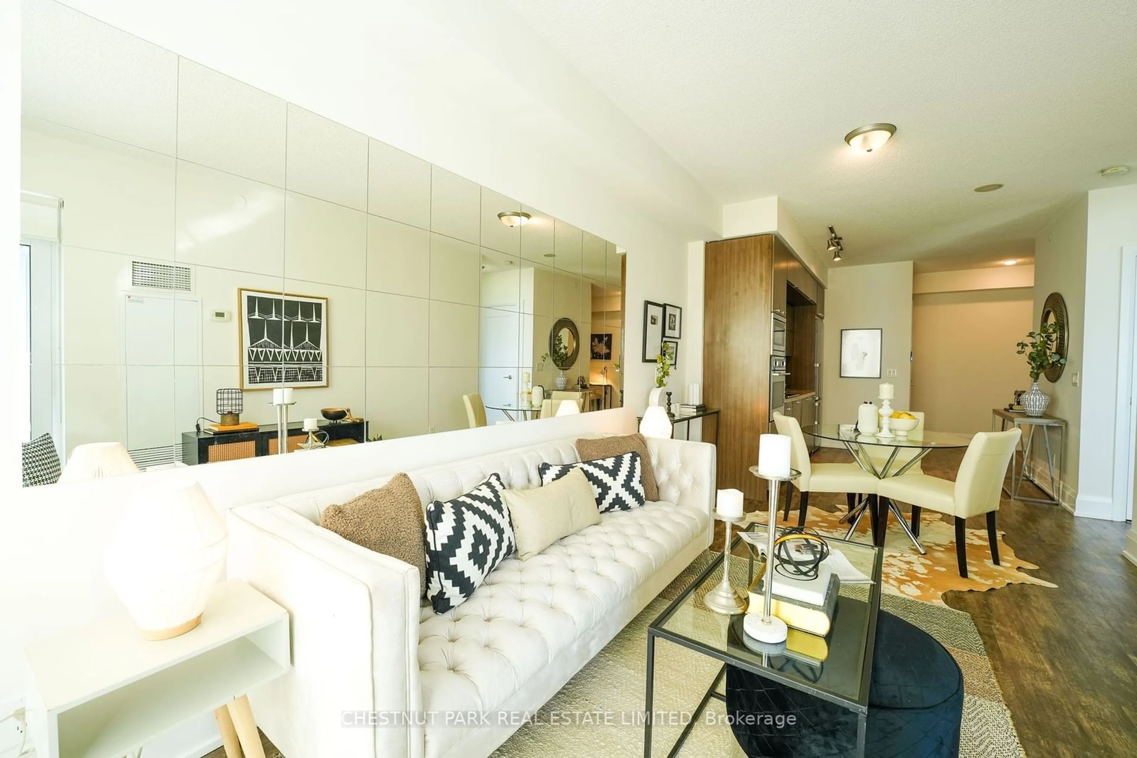 Living room, wood floors for 120 Harrison Garden Blvd #1305, Toronto Ontario M2N 0H1