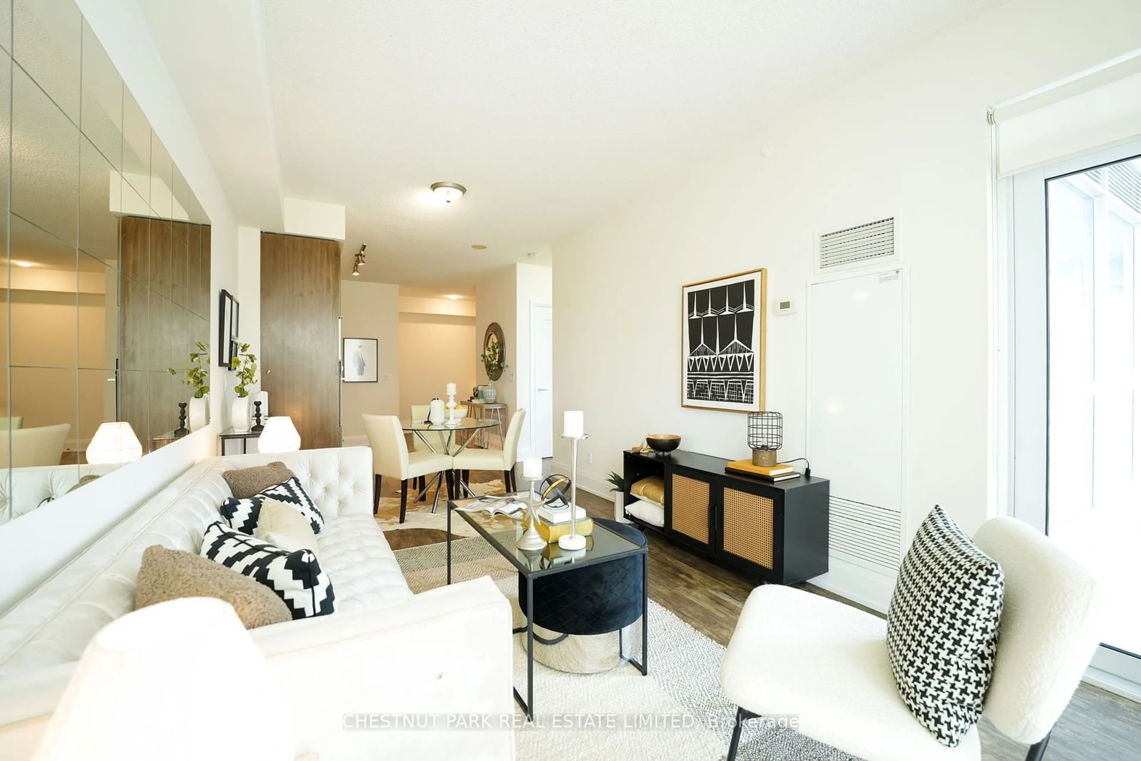 Living room, wood floors for 120 Harrison Garden Blvd #1305, Toronto Ontario M2N 0H1