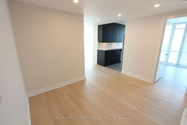 Additional property image - 15 Fort York Blvd Unit 3812