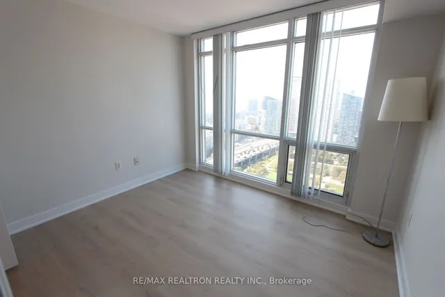 Additional property image - 15 Fort York Blvd Unit 3812