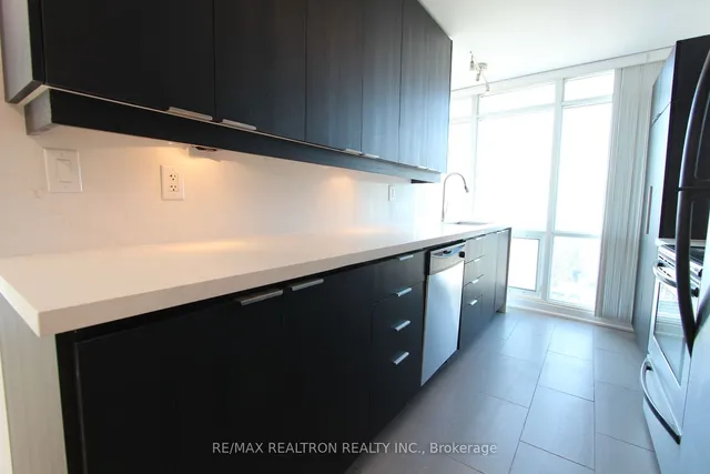 Additional property image - 15 Fort York Blvd Unit 3812