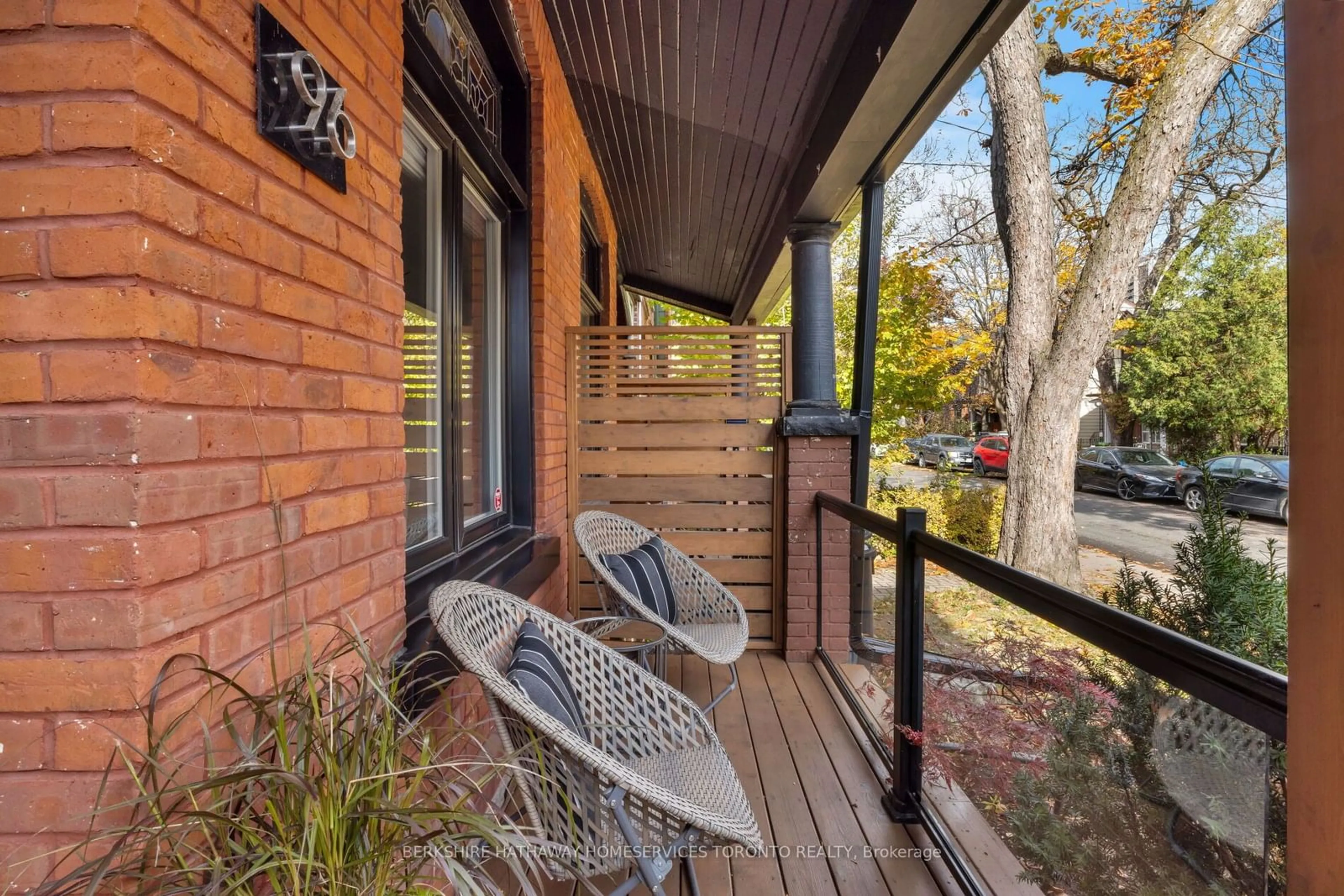 Patio, cottage for 96 Major St, Toronto Ontario M5S 2L2