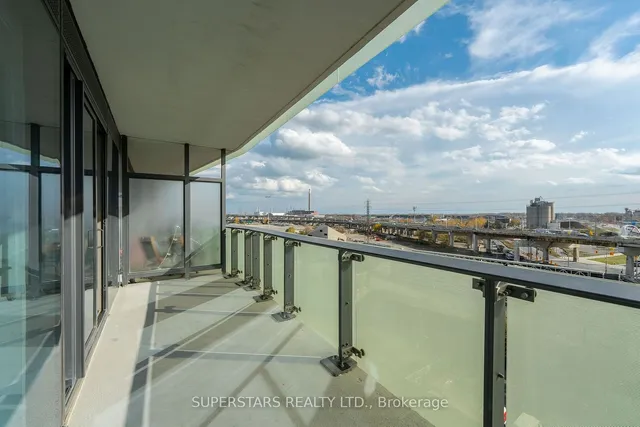 Additional property image - 390 Cherry St Unit 709