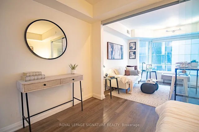 Additional property image - 155 Yorkville Ave Unit 505