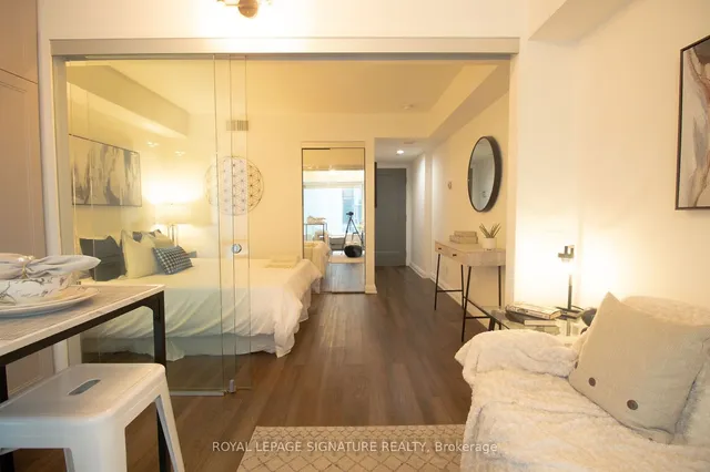 Additional property image - 155 Yorkville Ave Unit 505