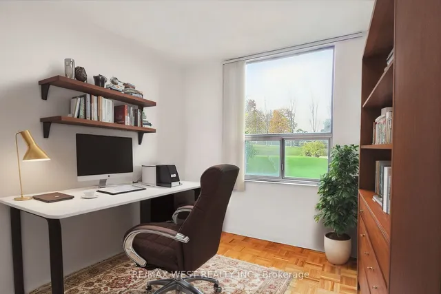 Additional property image - 10 Edgecliff Gfwy Unit 317