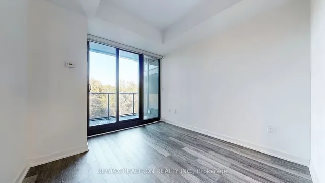 Additional property image - 250 Lawrence Ave Unit 501