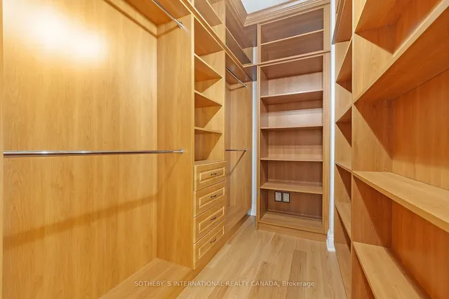 Additional property image - 2191 Yonge St Unit 5202