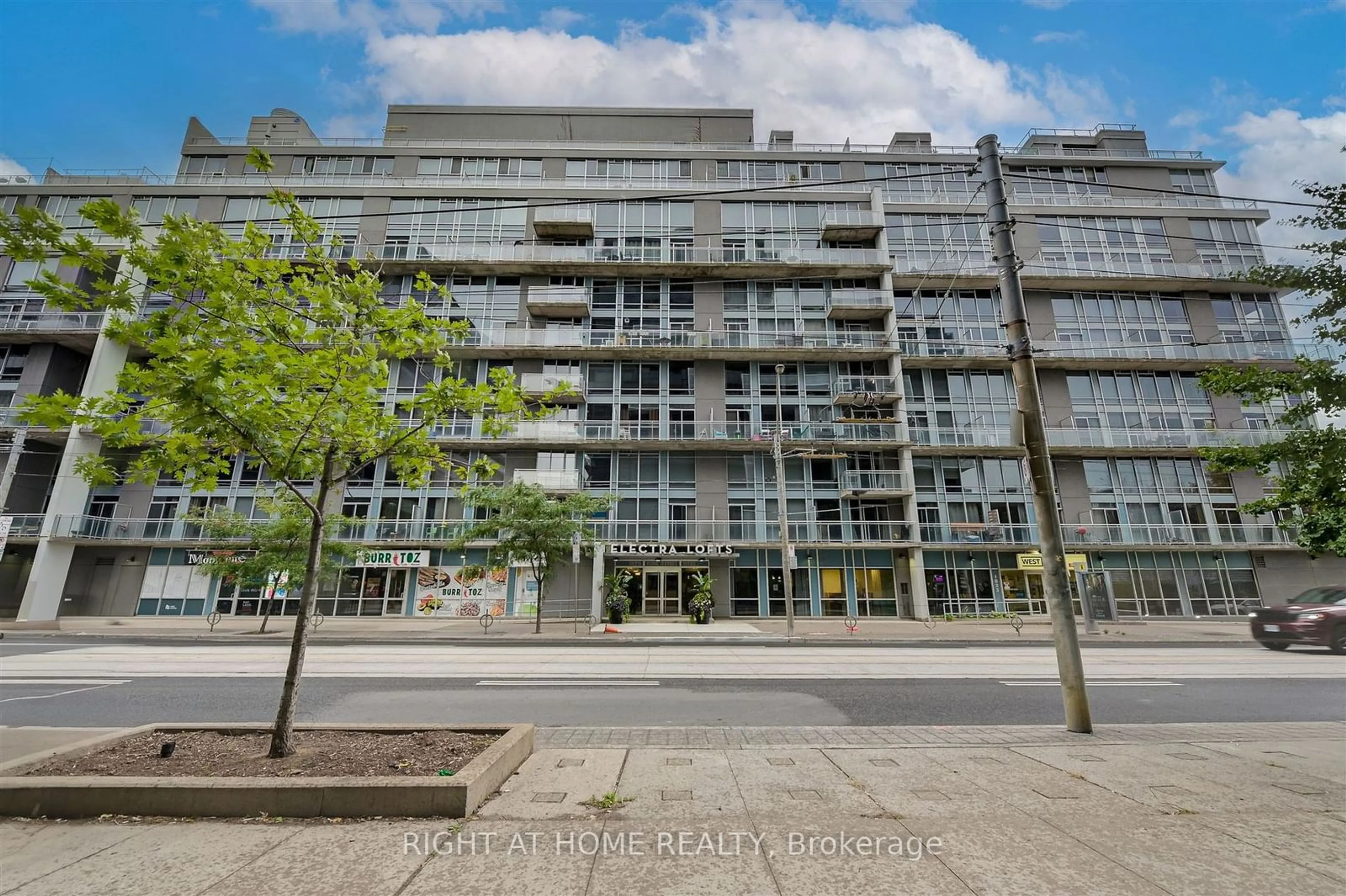 A pic from exterior of the house or condo, the street view for 1029 King St #809, Toronto Ontario M6K 3M9