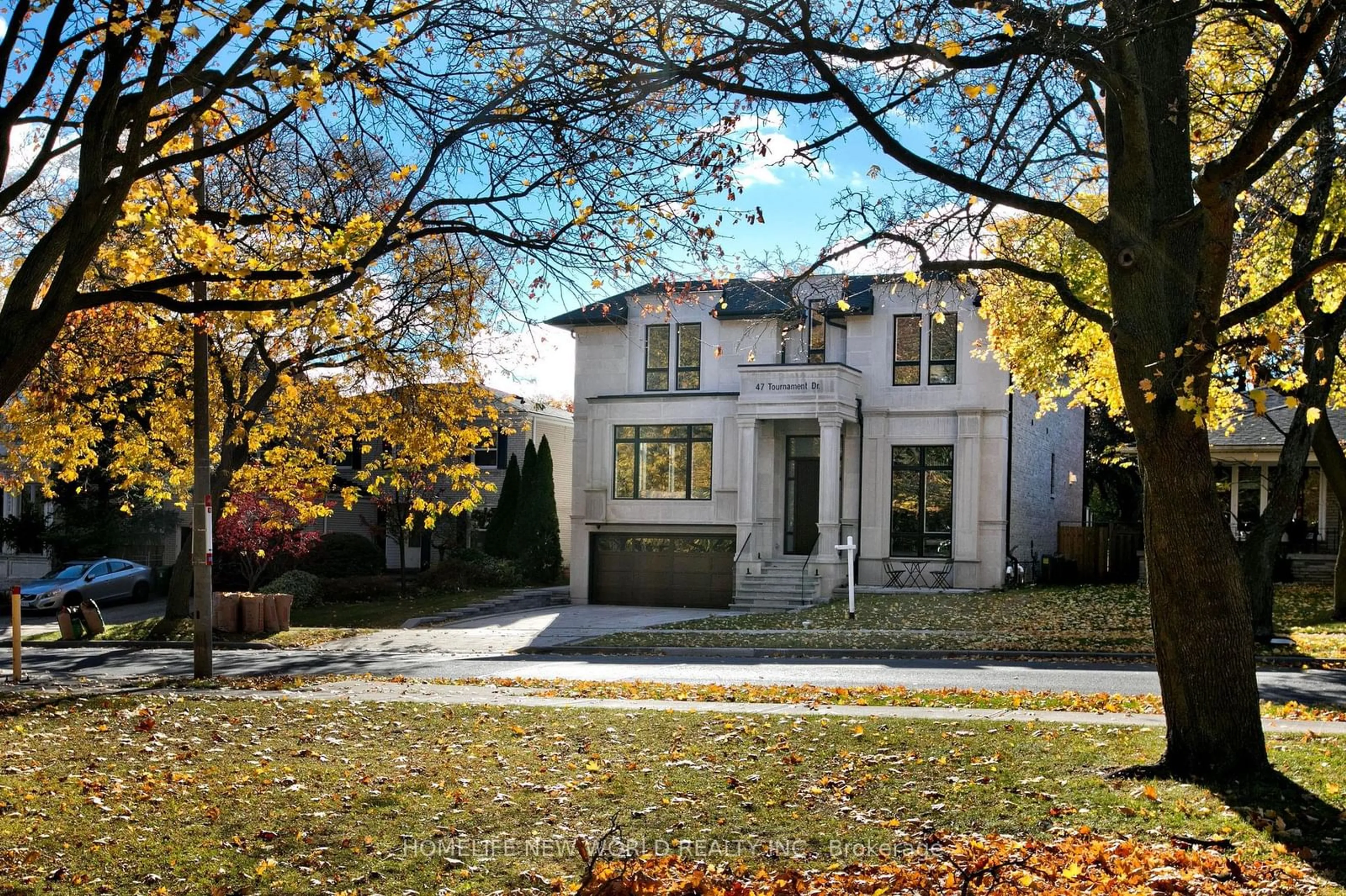 A pic from exterior of the house or condo, the street view for 47 Tournament Dr, Toronto Ontario M2P 1K2