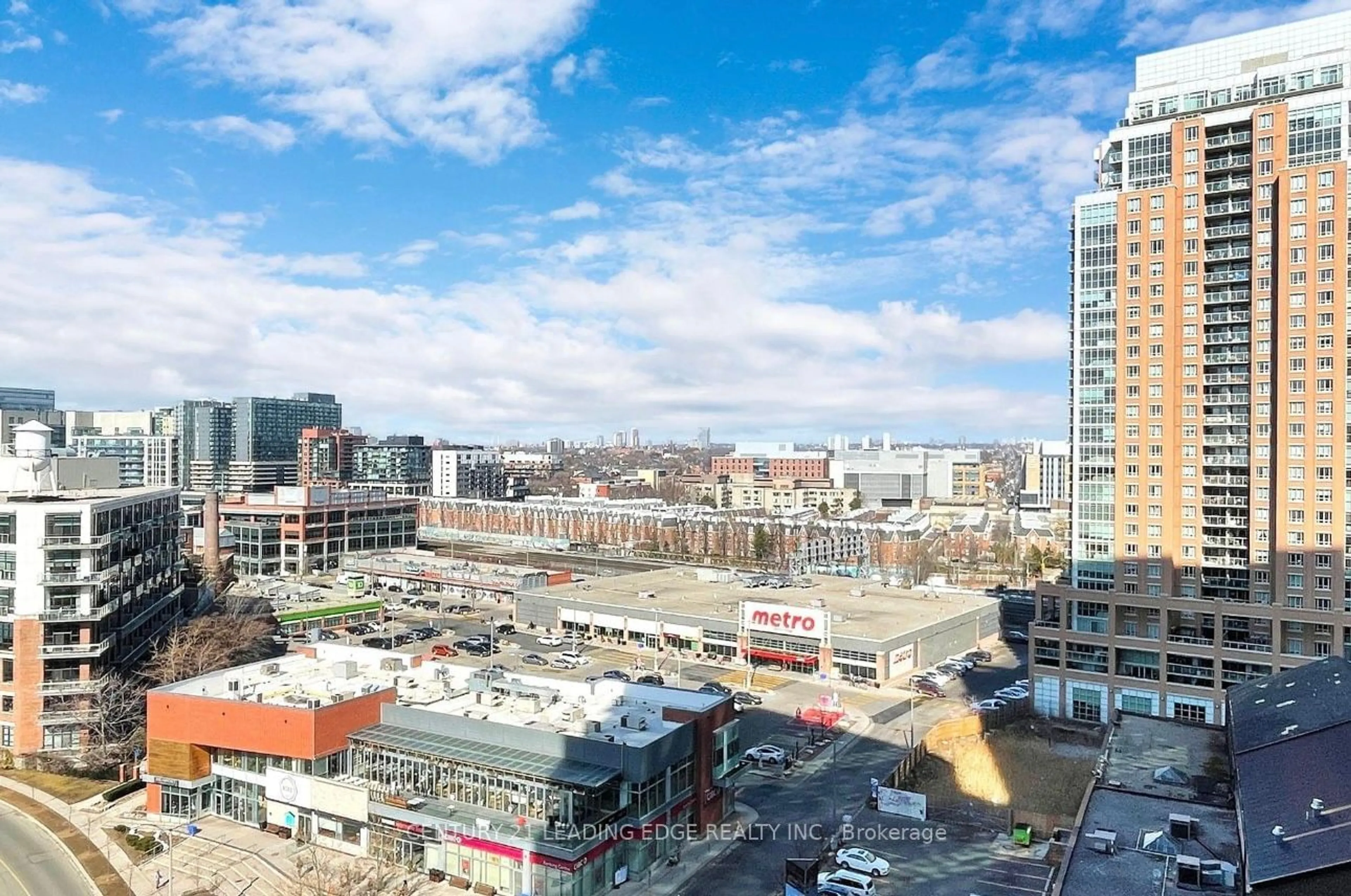 A pic from exterior of the house or condo, the view of city buildings for 135 East Liberty St #1107, Toronto Ontario M6K 3K4