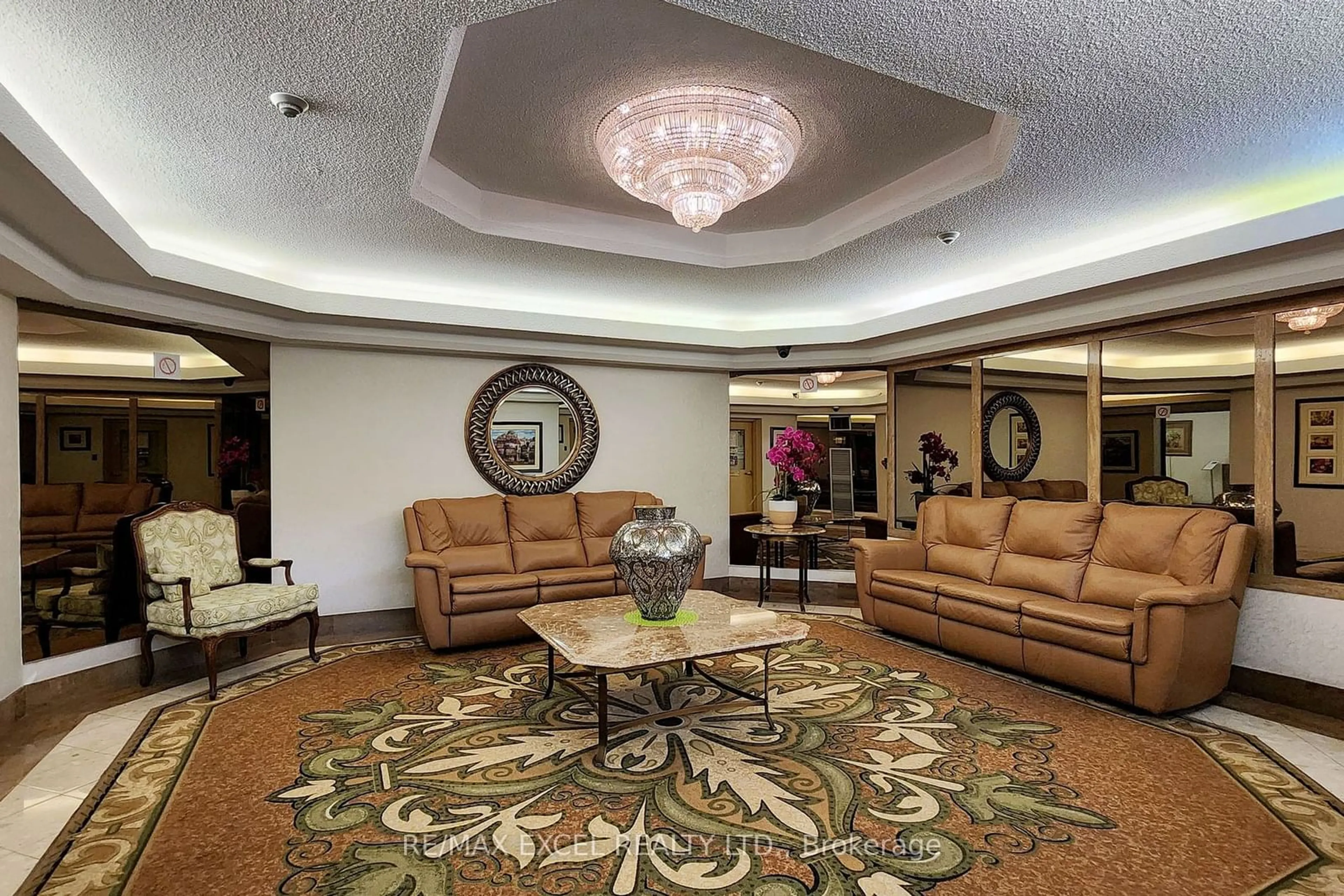 Indoor lobby, carpet floors for 100 Antibes Dr #604, Toronto Ontario M2R 3N1