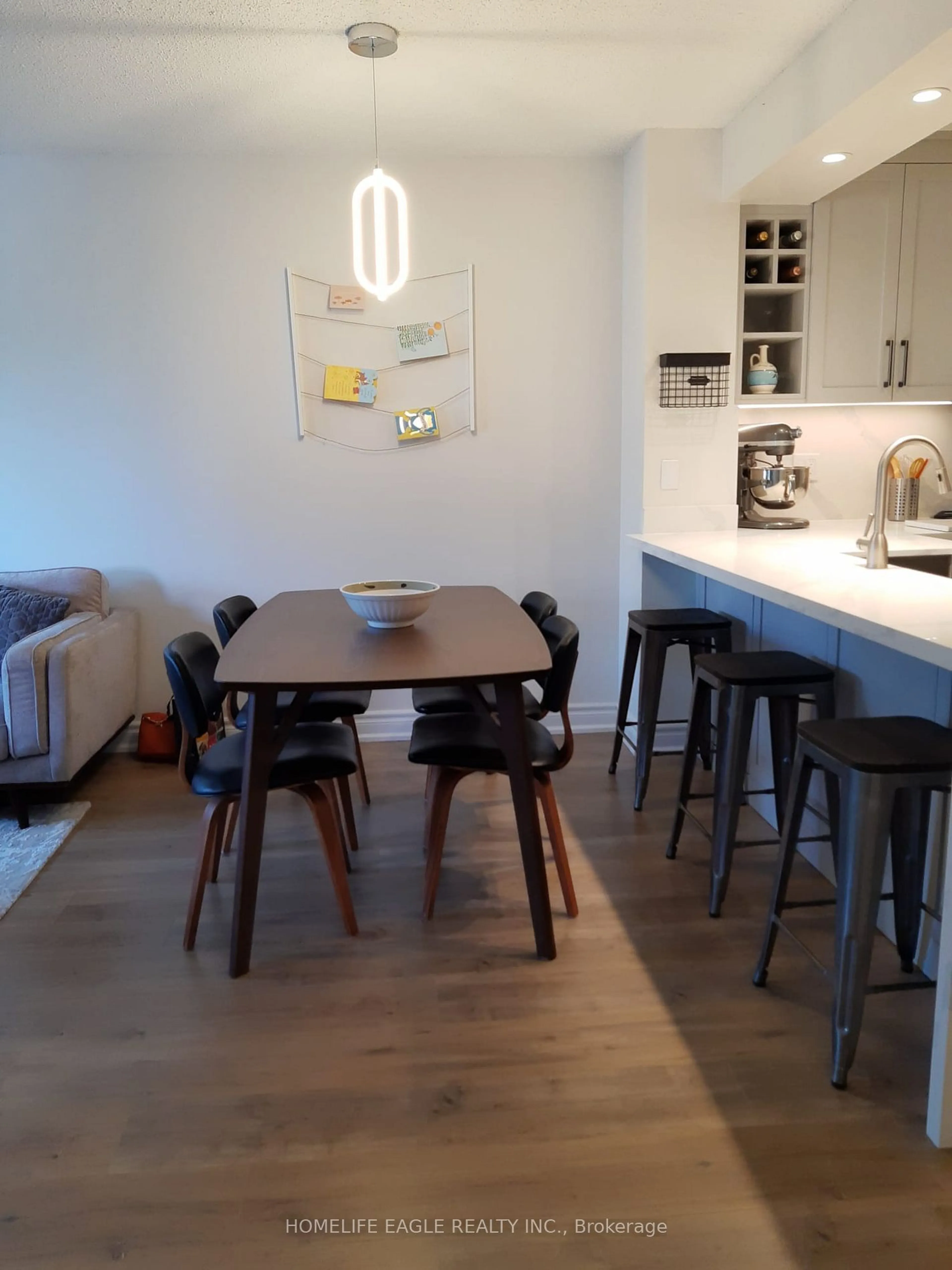 Open concept kitchen for 205 The Donway West #226, Toronto Ontario M3B 3S5