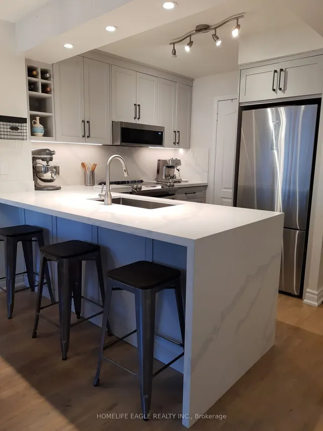 Additional property image - 205 The Donway West Unit 226