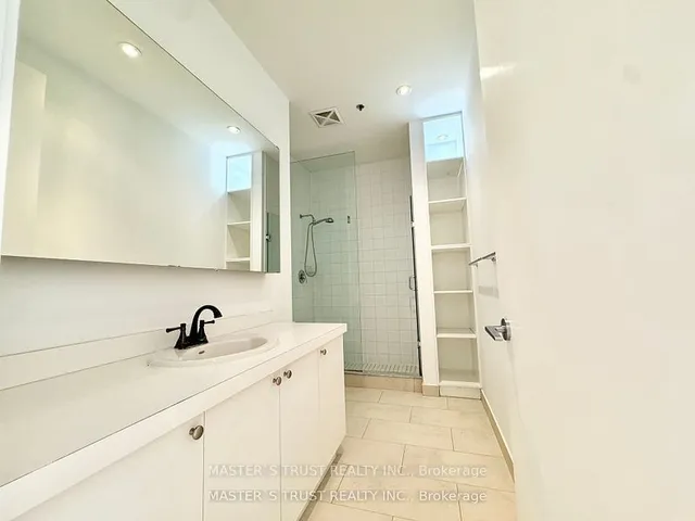 Additional property image - 43 Hanna Ave Unit 512