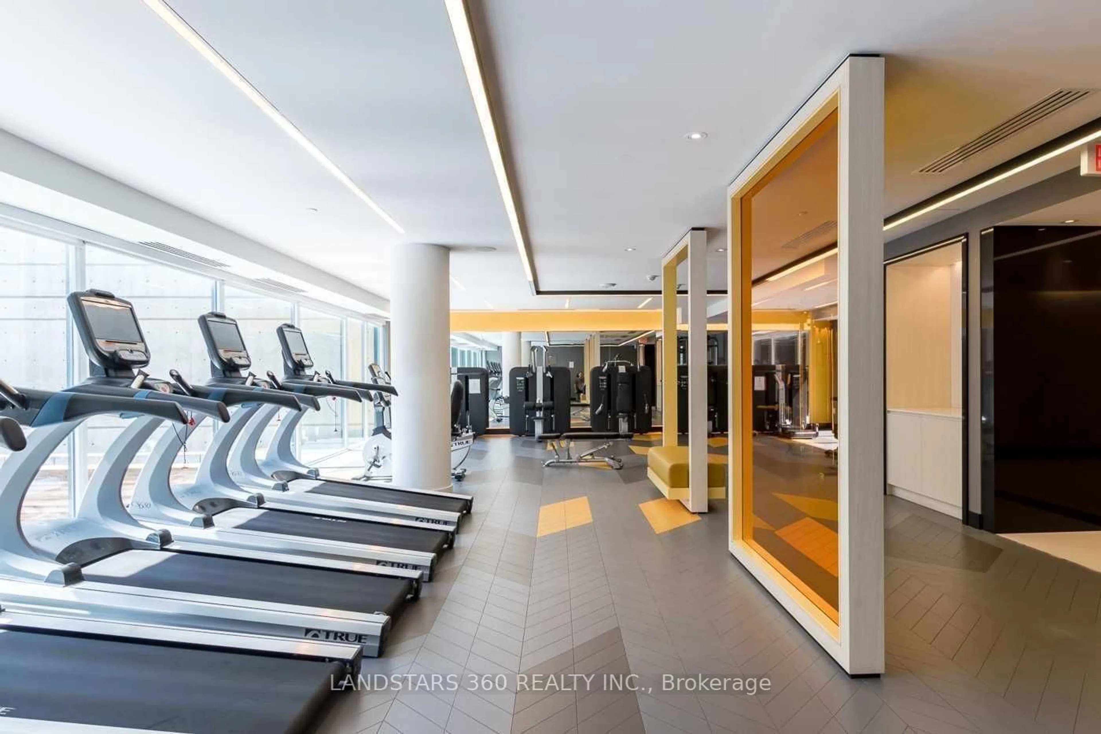 Gym or fitness room for 30 Roehampton Ave #2204, Toronto Ontario M4P 0B9