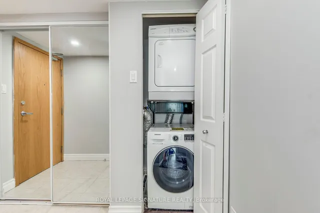 Additional property image - 77 Harbour Sq Unit 2207