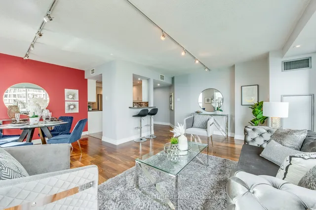 Additional property image - 77 Harbour Sq Unit 2207