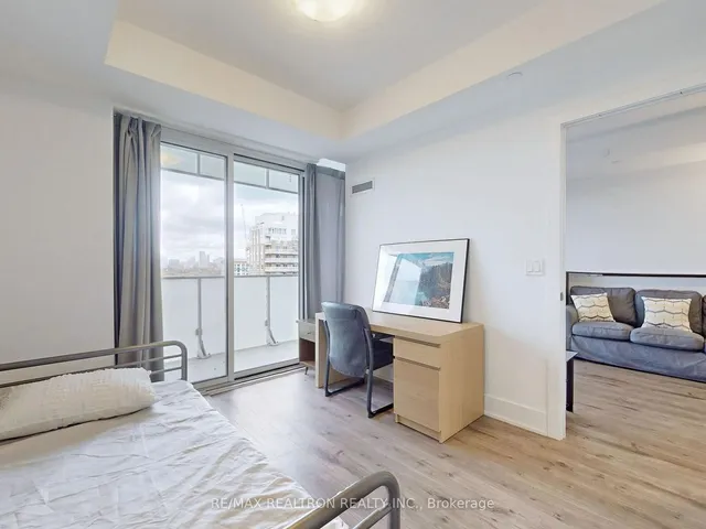 Additional property image - 200 Bloor St Unit 2007