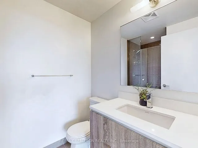 Additional property image - 200 Bloor St Unit 2007