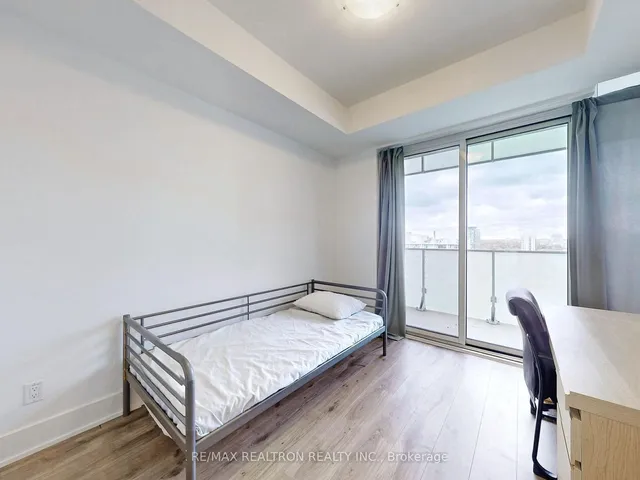 Additional property image - 200 Bloor St Unit 2007