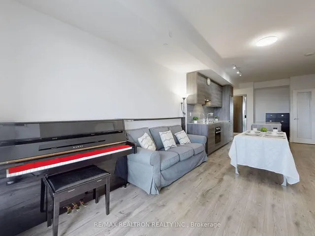 Additional property image - 200 Bloor St Unit 2007