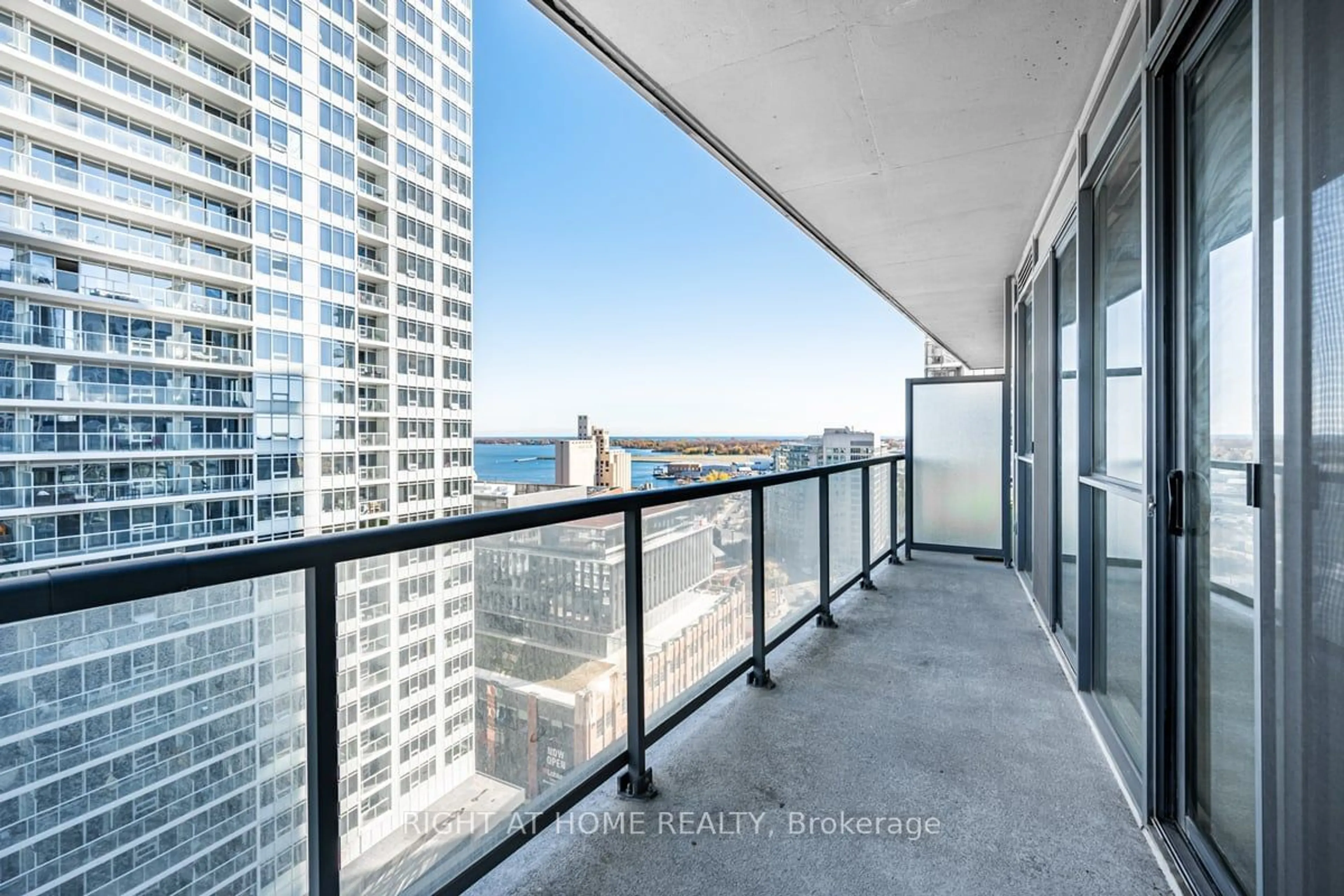 A pic from exterior of the house or condo, the view of city buildings for 20 Bruyeres Mews #1809, Toronto Ontario M5V 0G8