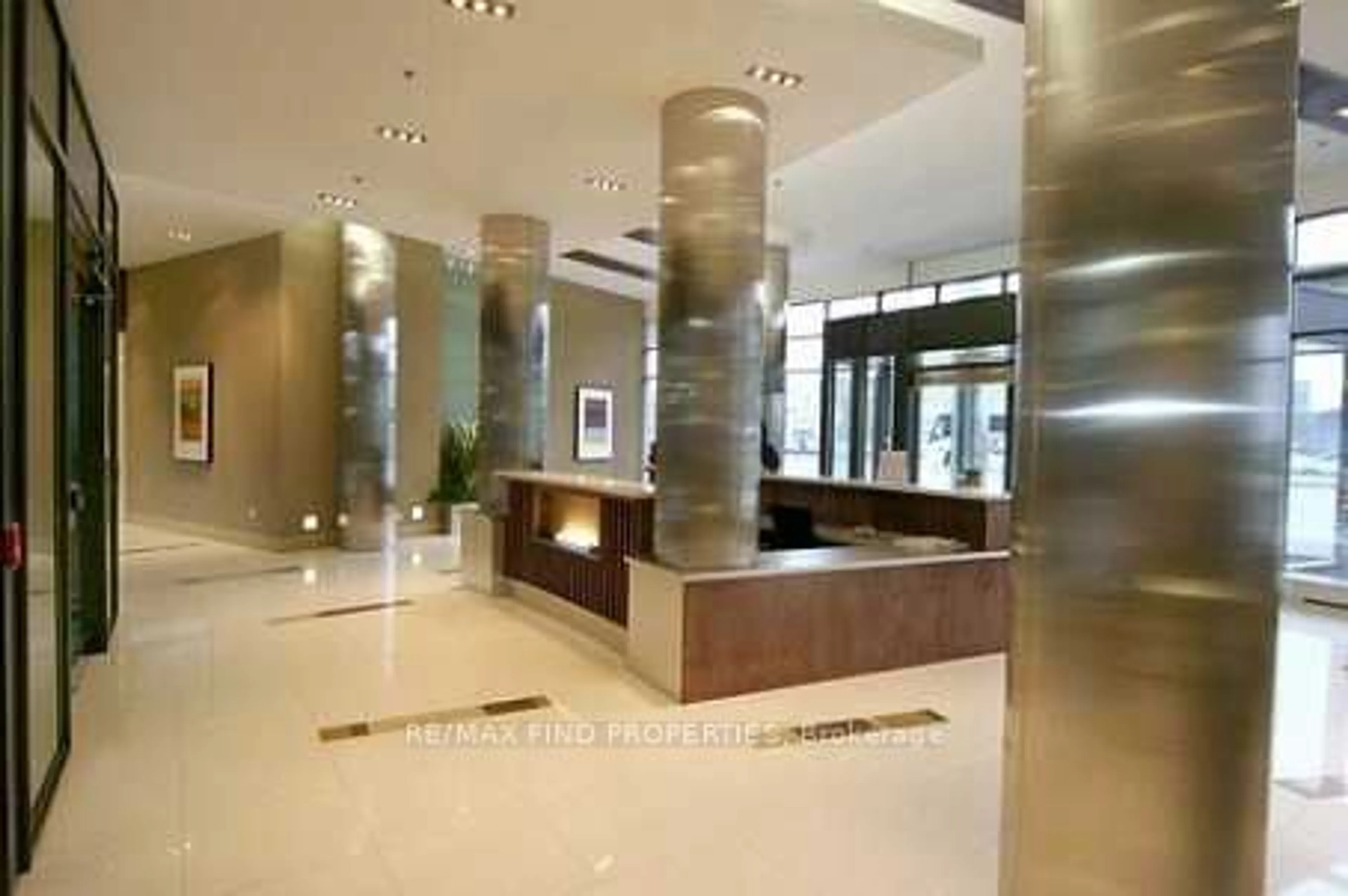 Indoor lobby, ceramic floors for 12 Yonge St #1505, Toronto Ontario M5E 1Z9