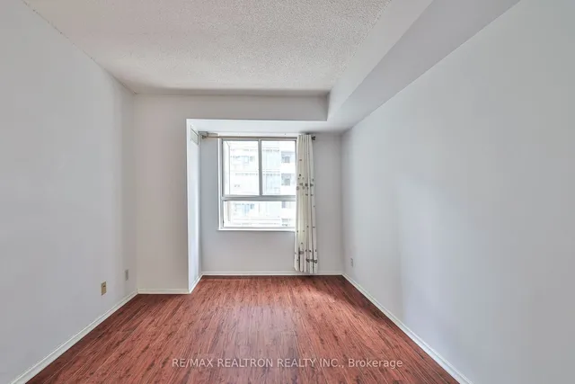 Additional property image - 44 Gerrard St Unit 811