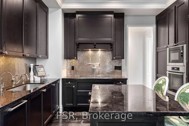 Additional property image - 311 Bay St Unit 3901