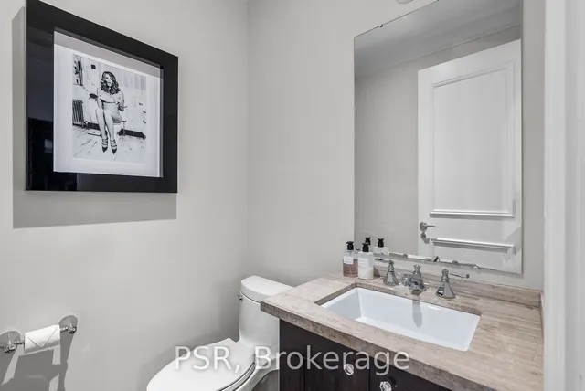 Additional property image - 311 Bay St Unit 3901