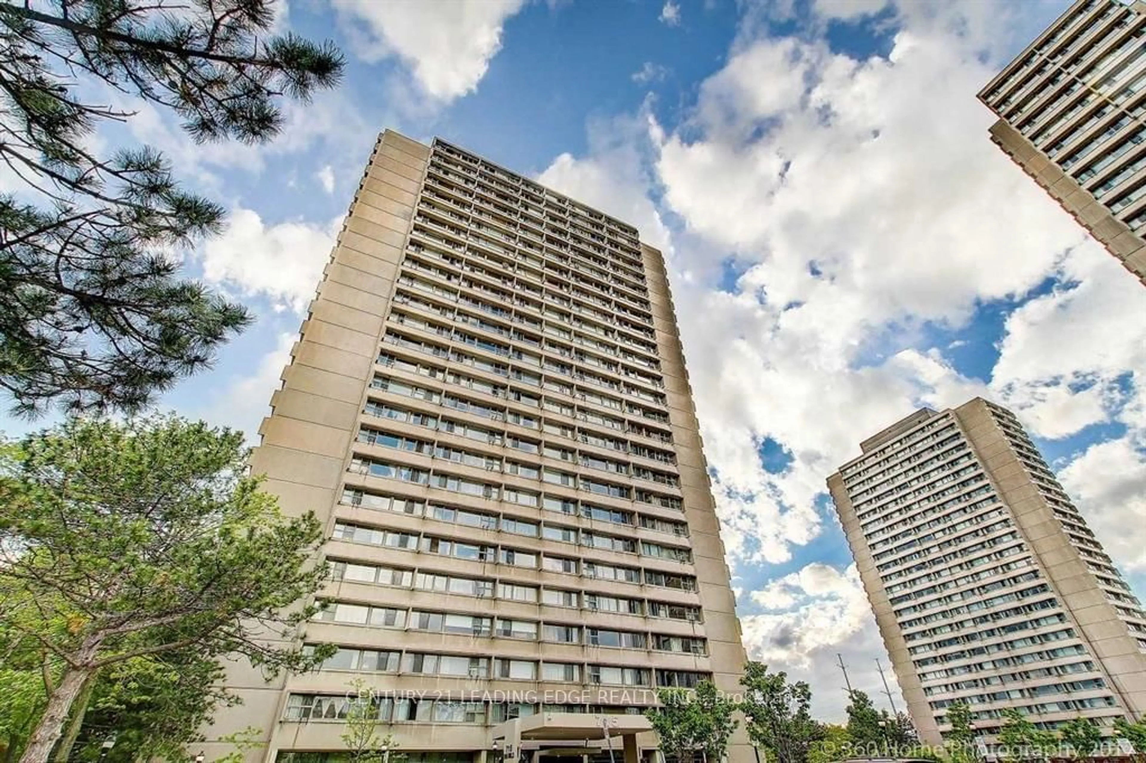 A pic from exterior of the house or condo, the front or back of building for 715 Don Mills Rd #907, Toronto Ontario M3C 1S4