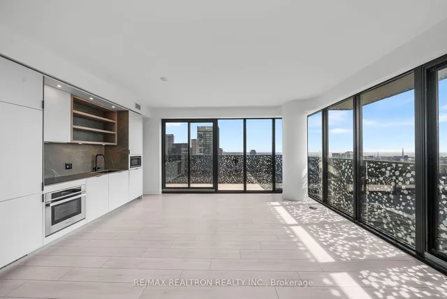 Additional property image - 55 Charles St Unit 4102