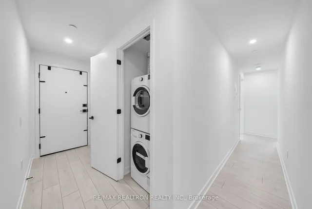 Additional property image - 55 Charles St Unit 4102