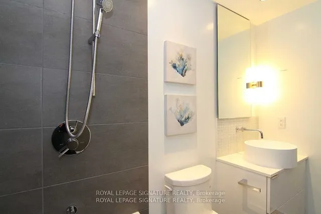 Additional property image - 185 Roehampton Ave Unit 303