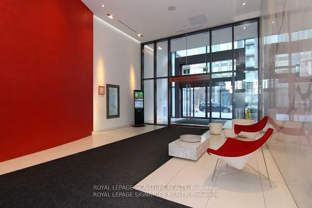 Additional property image - 185 Roehampton Ave Unit 303