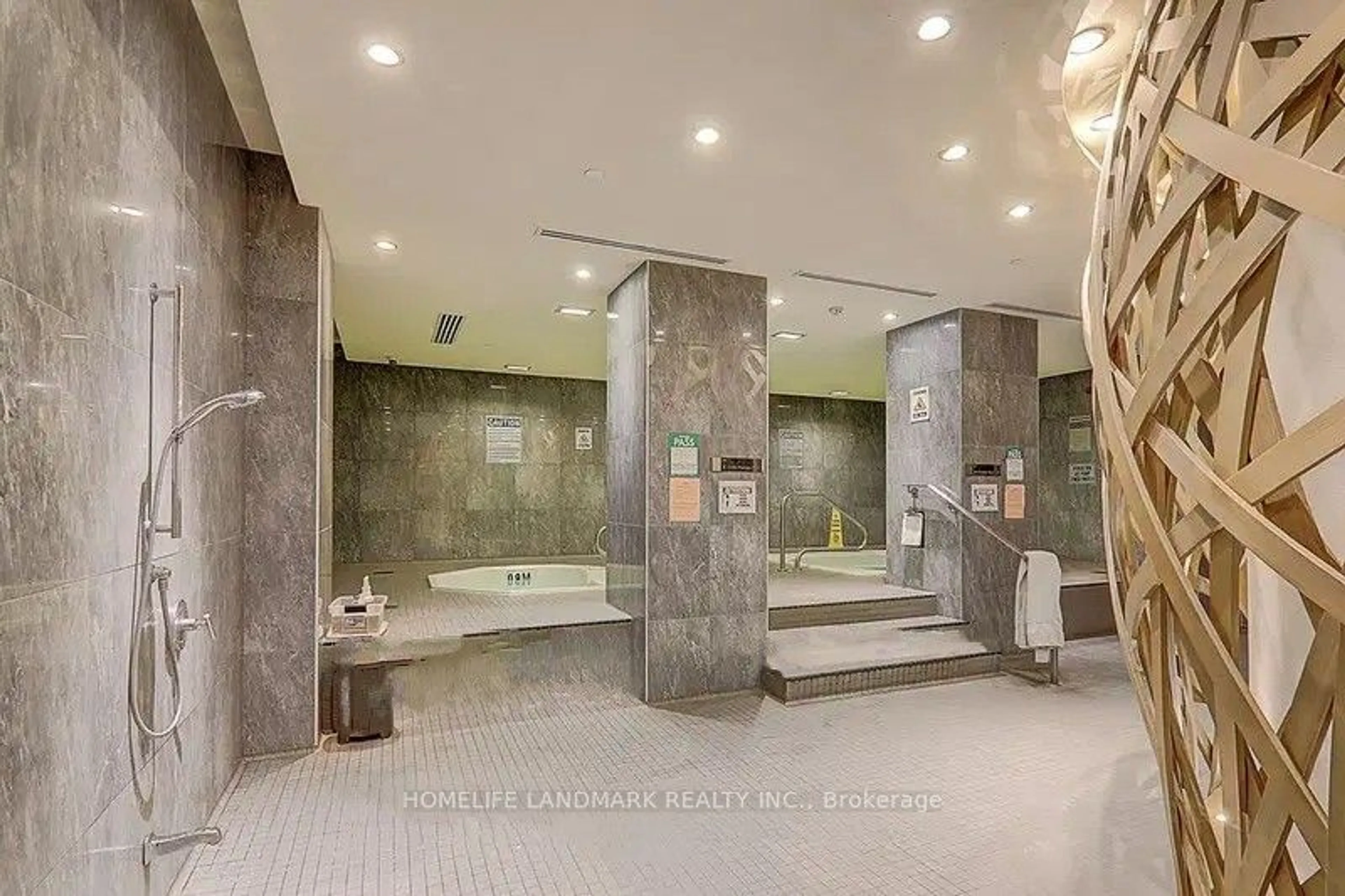 Bathroom, ceramic floors for 120 Harrison Garden Blvd #831, Toronto Ontario M2N 0H1