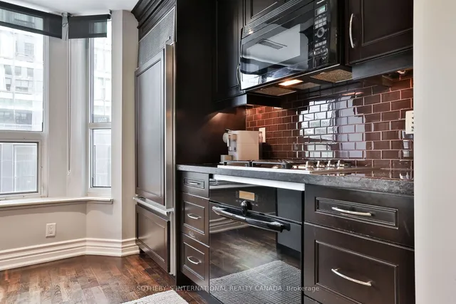 Additional property image - 68 Yorkville Ave Unit 308