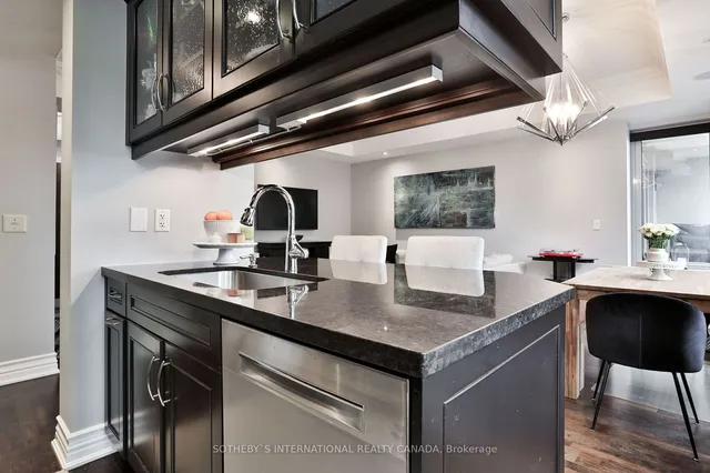 Additional property image - 68 Yorkville Ave Unit 308