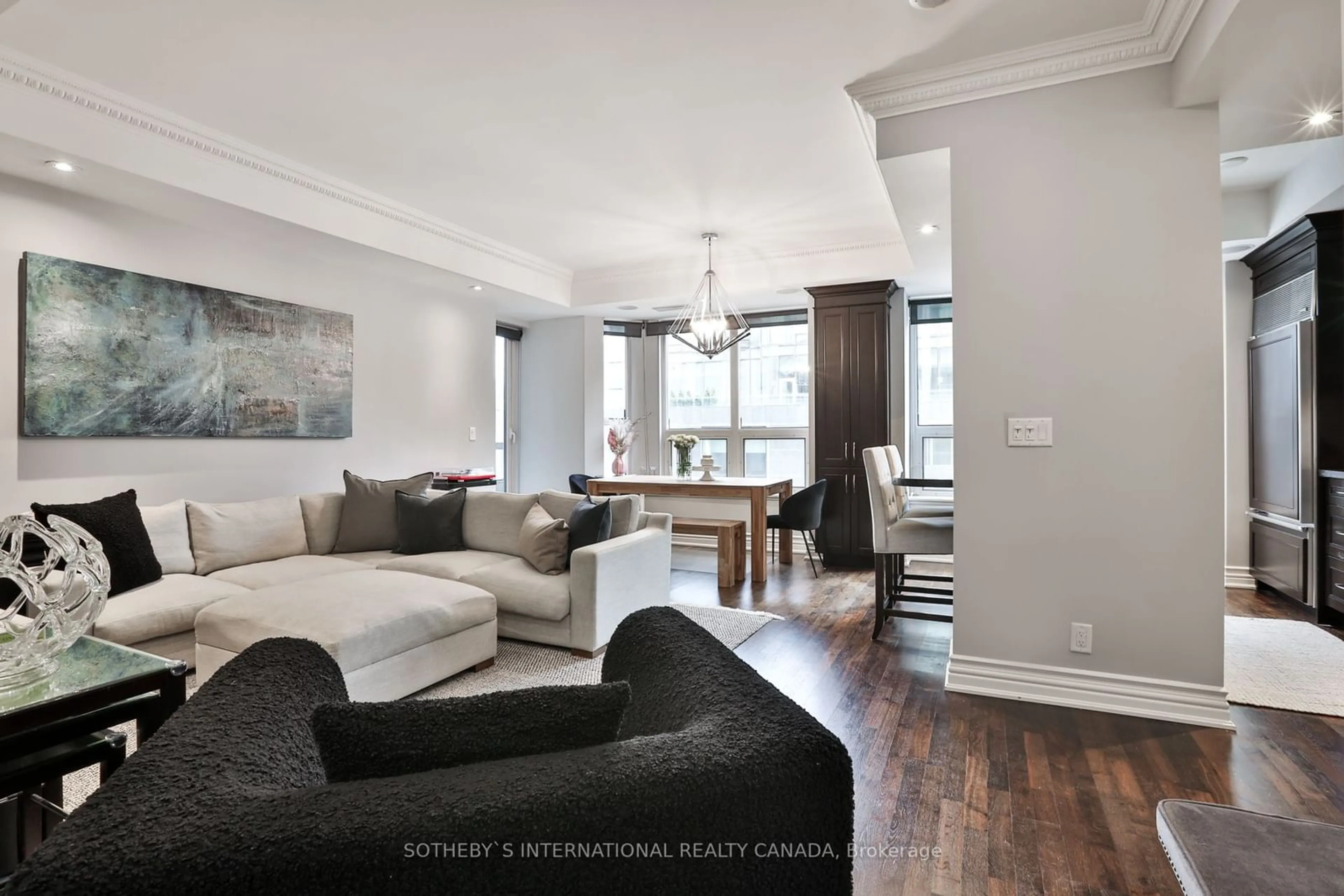 Living room, wood floors for 68 Yorkville Ave #308, Toronto Ontario M5R 3V7