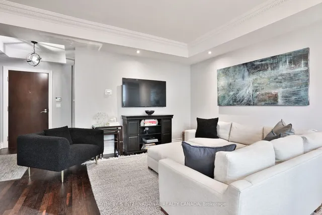 Additional property image - 68 Yorkville Ave Unit 308